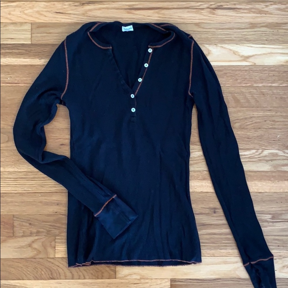 Splendid V-Neck Waffle Tee